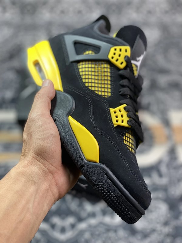 Air Jordan 4 Retro Thunder 2023 Quality