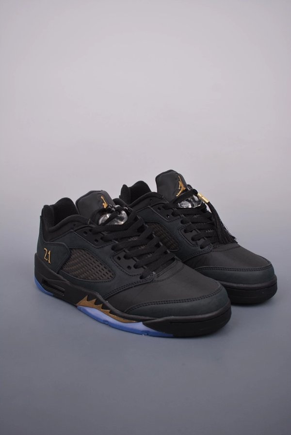 Air Jordan Retro 5 Black Shoes