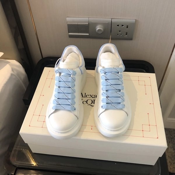 Alexa McQueen Sneakers White Blue Shoes