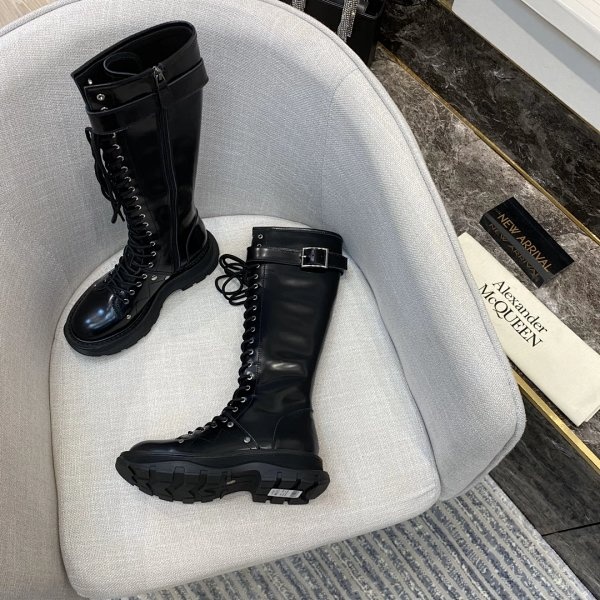 Alexander McQueen Lace-up Combat Boots Black Shoes