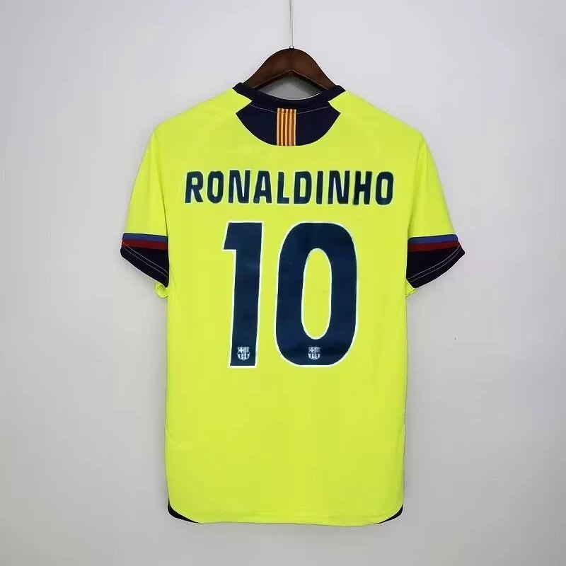 Maillot Ronaldinho Barcelona #10 Enfant - Maillots football boutique Maillot Ronaldinho Barcelona #10 Enfant - Maillots football boutique