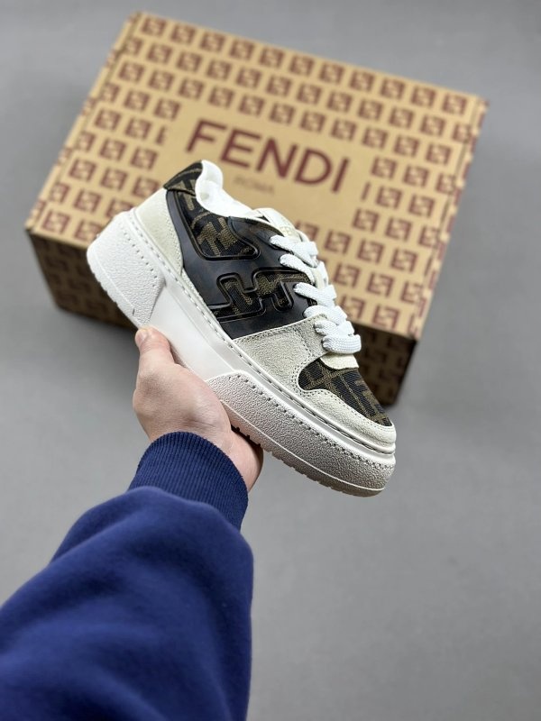 Fendi Sneakers Beige Shoes
