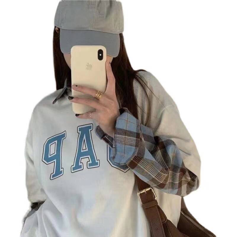 GAP Graphic Sweatshirt White