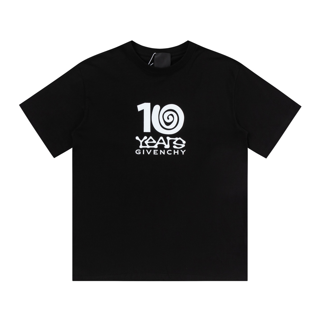 Givenchy 10 Years Givenchy Black