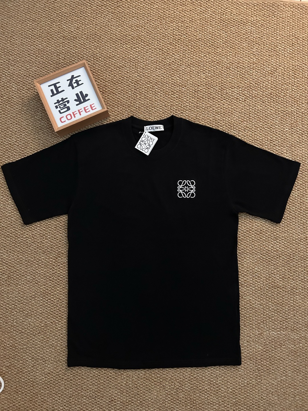 LOEWE Black