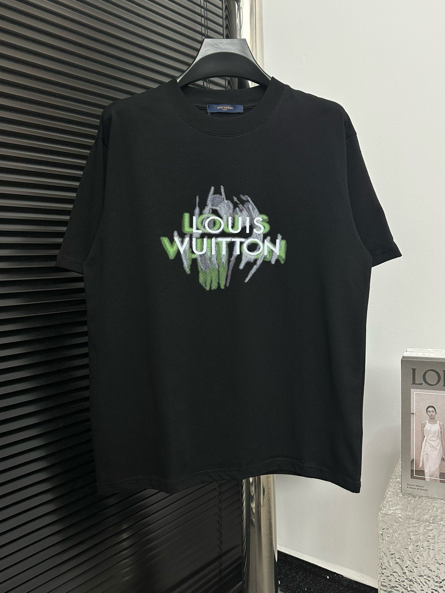 Louis Vuitton Graphic Black