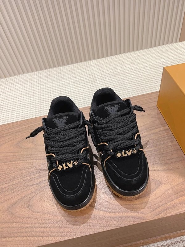 Louis Vuitton Sneakers Black Shoes