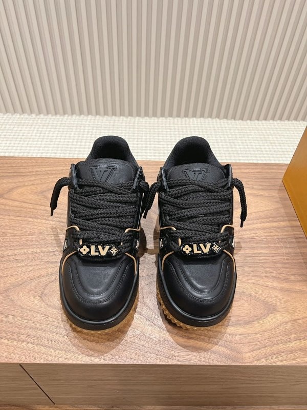 Louis Vuitton Sneakers Black Shoes
