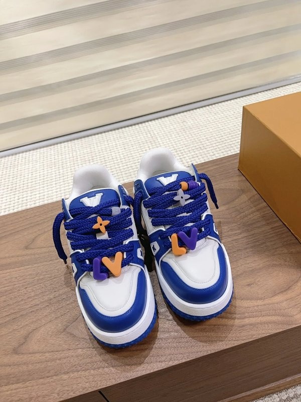Louis Vuitton Sneakers Blue Shoes