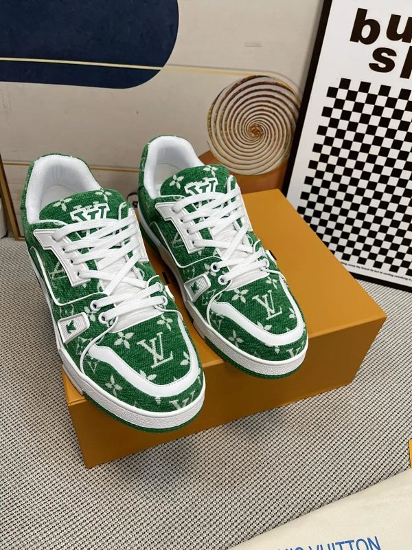 Louis Vuitton Sneakers Green Shoes
