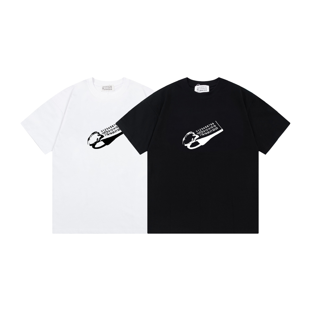Maison Margiela Numbers Graphic - White / Black