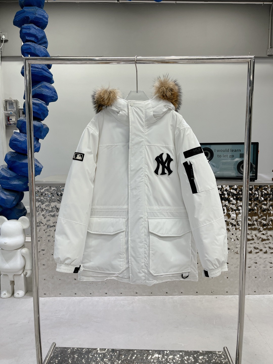 Mens and Womens Hooded Vintage Old Flower Down Jacket