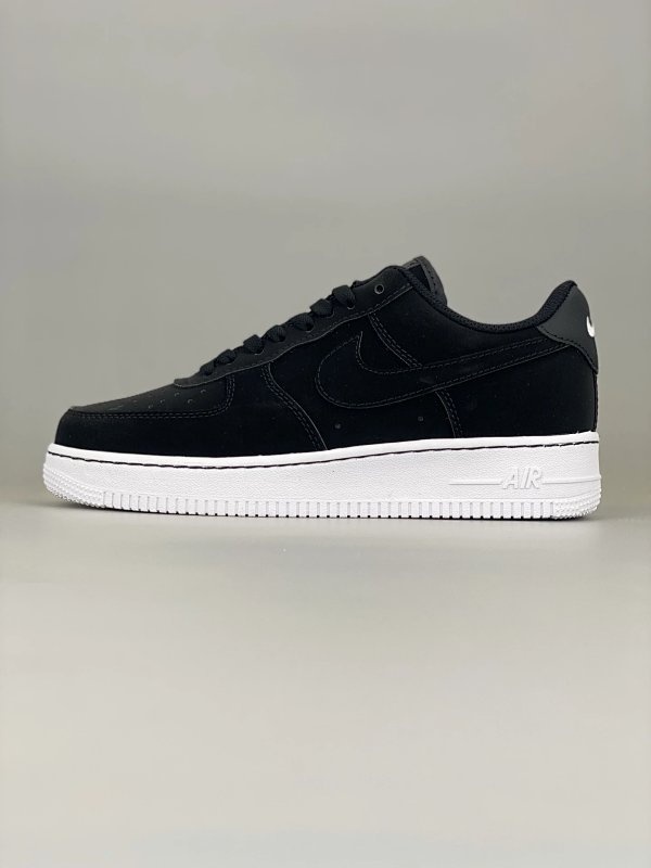Nike Air Force 1 Black Shoes