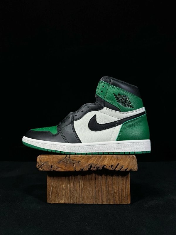Air Jordan 1 Green, Shoes