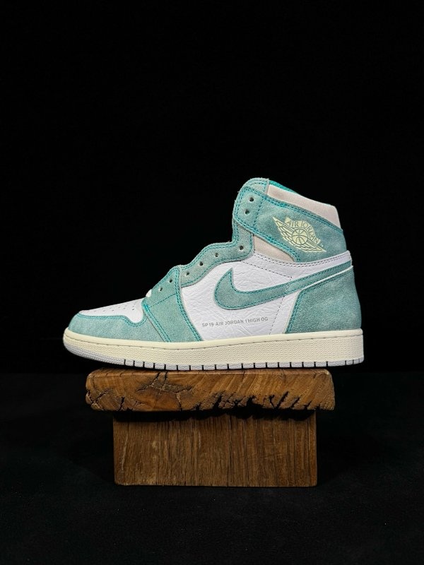 Nike Air Jordan 1 High OG SP 'Cactus Jack' Mint Green Shoes