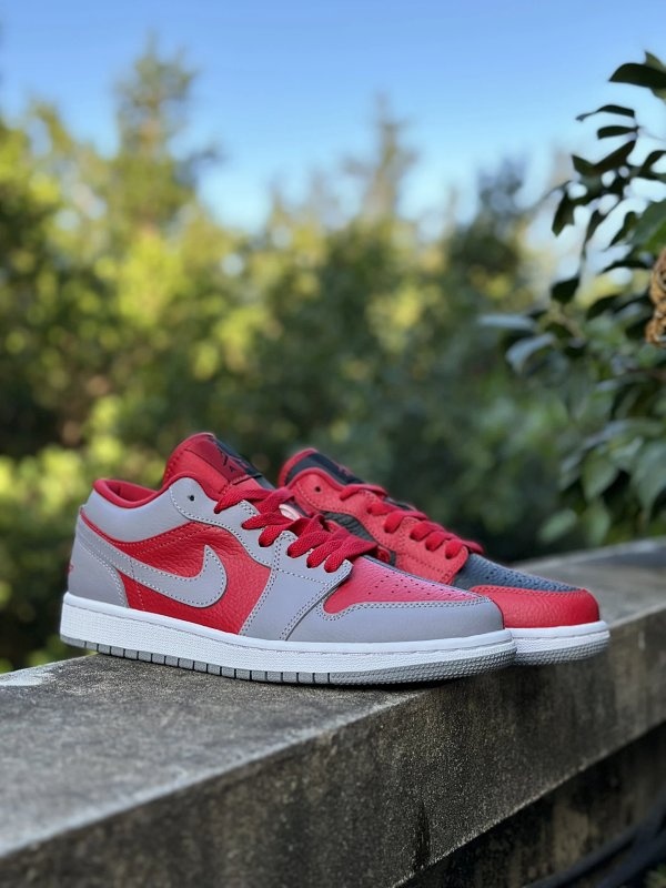 Nike Air Jordan 1 Low Red Shoes