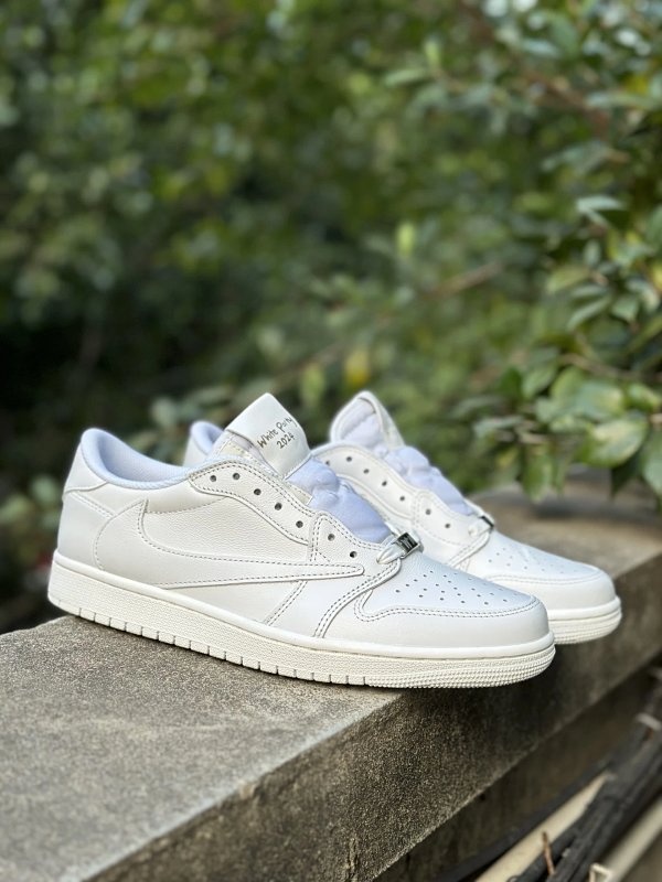 Nike Air Jordan 1 Low White Shoes