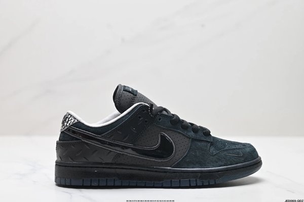 Nike Dunk Low Black Shoes
