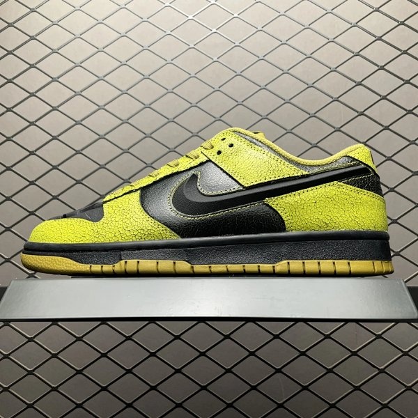Nike Dunk Low Retro Yellow Shoes