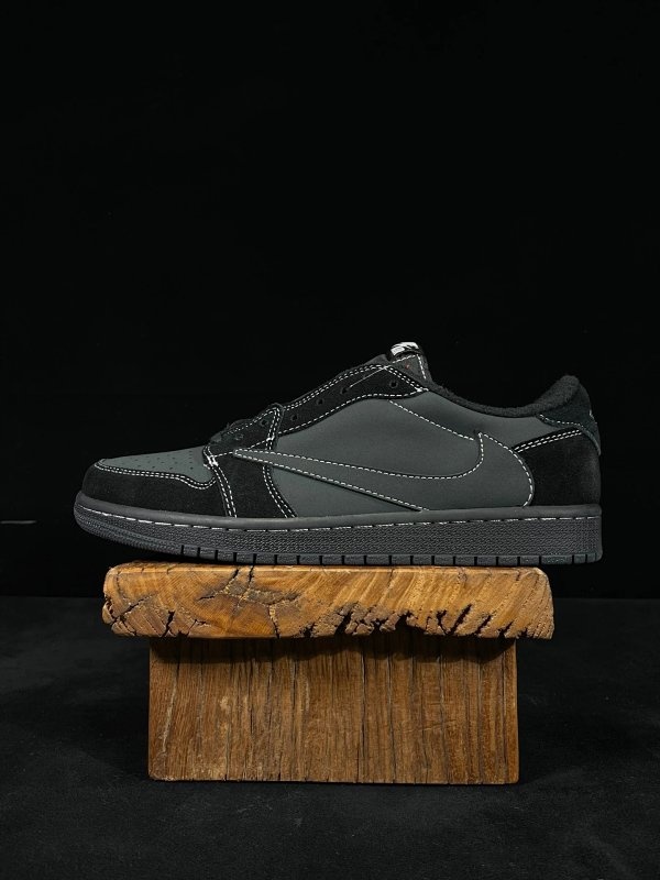 Nike SB Dunk Low Pro ISO Black Shoes