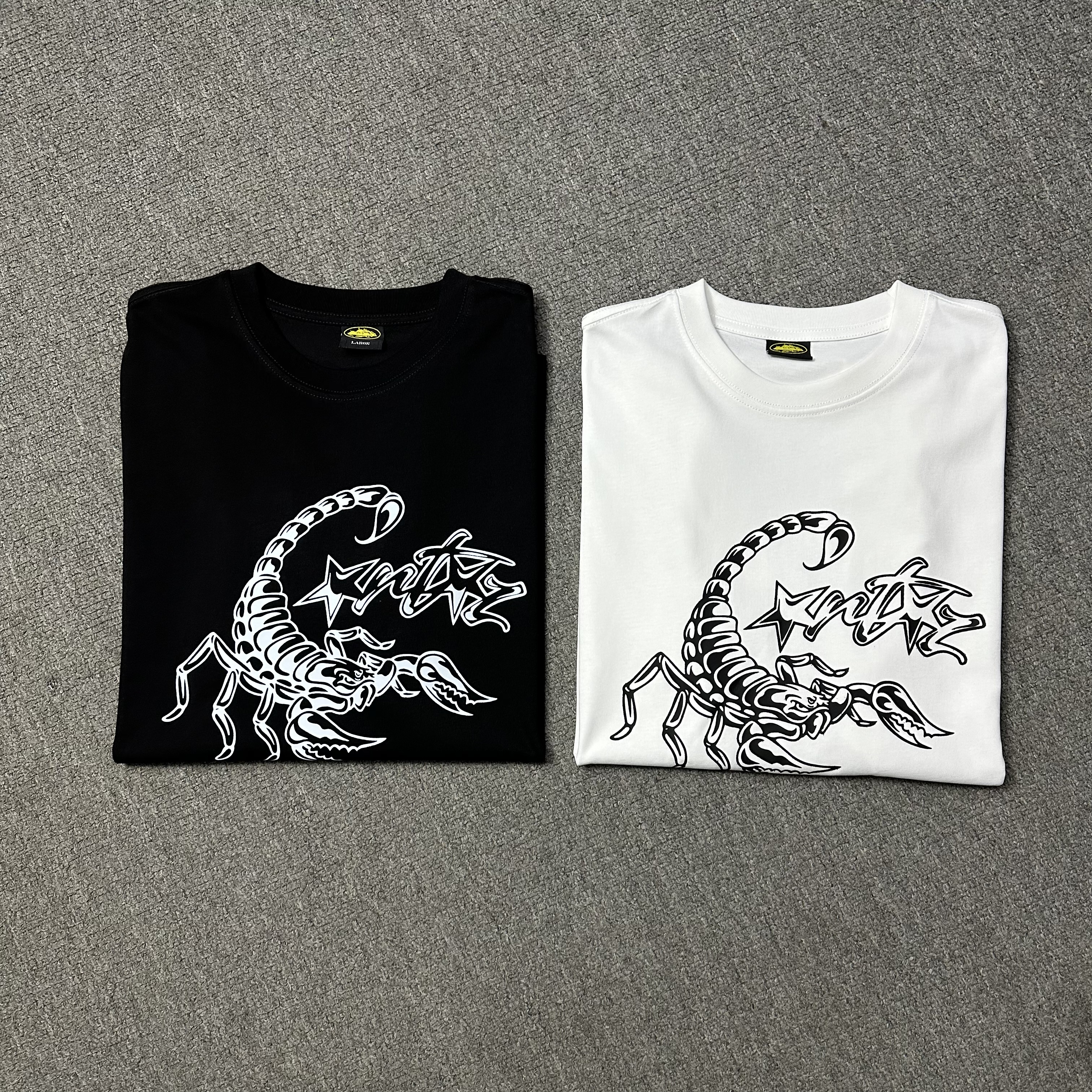 Scorpion Graphic Black/White