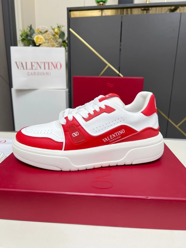 VALENTINO GARAVANI Sneakers White and Red Shoes
