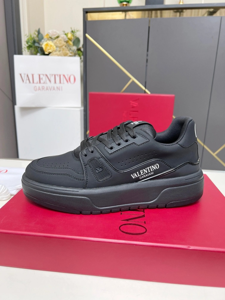 Valentino Garavani Sneakers Black Shoes