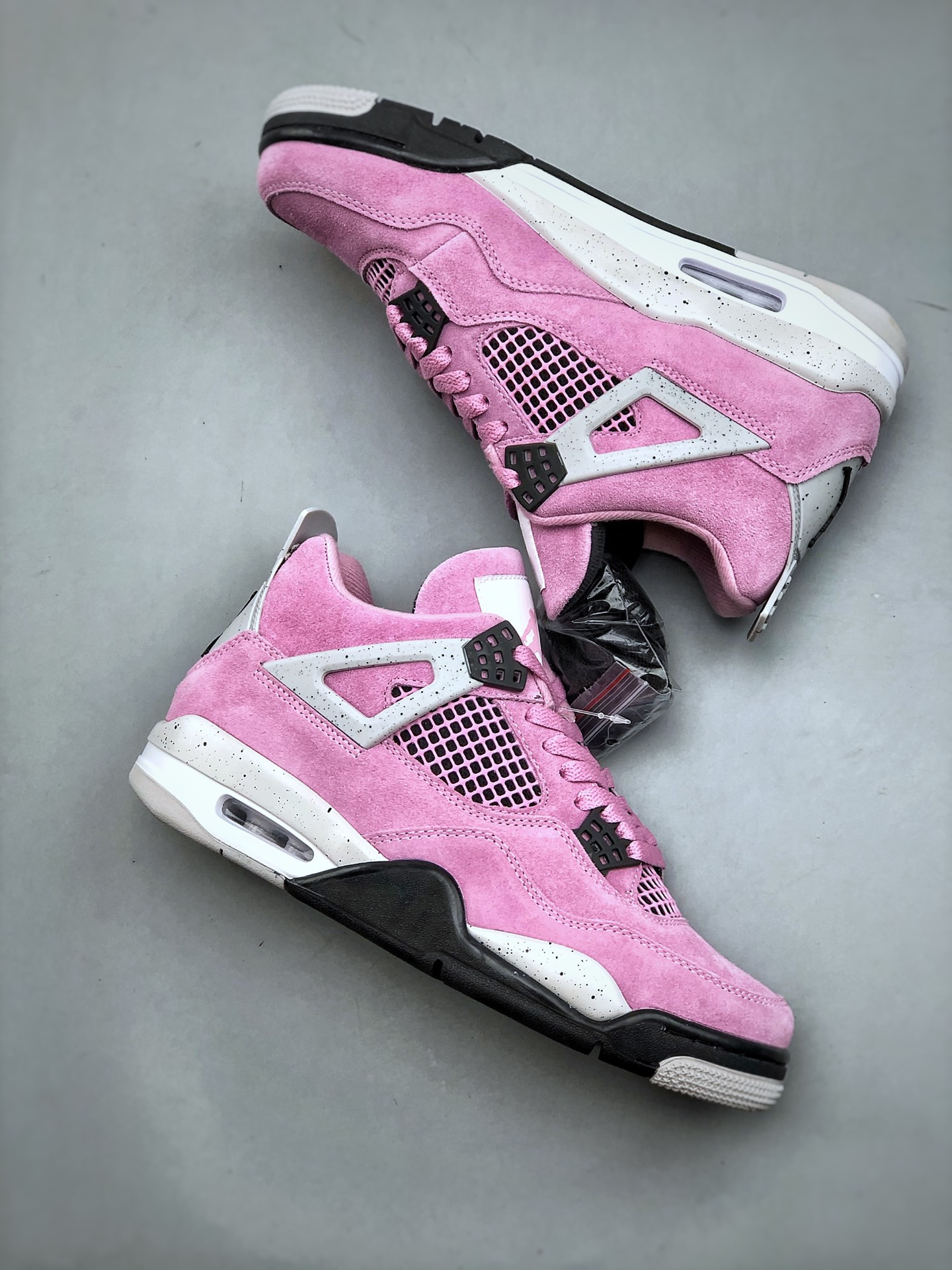 air jordan 4  orchid  aj4 valiant man