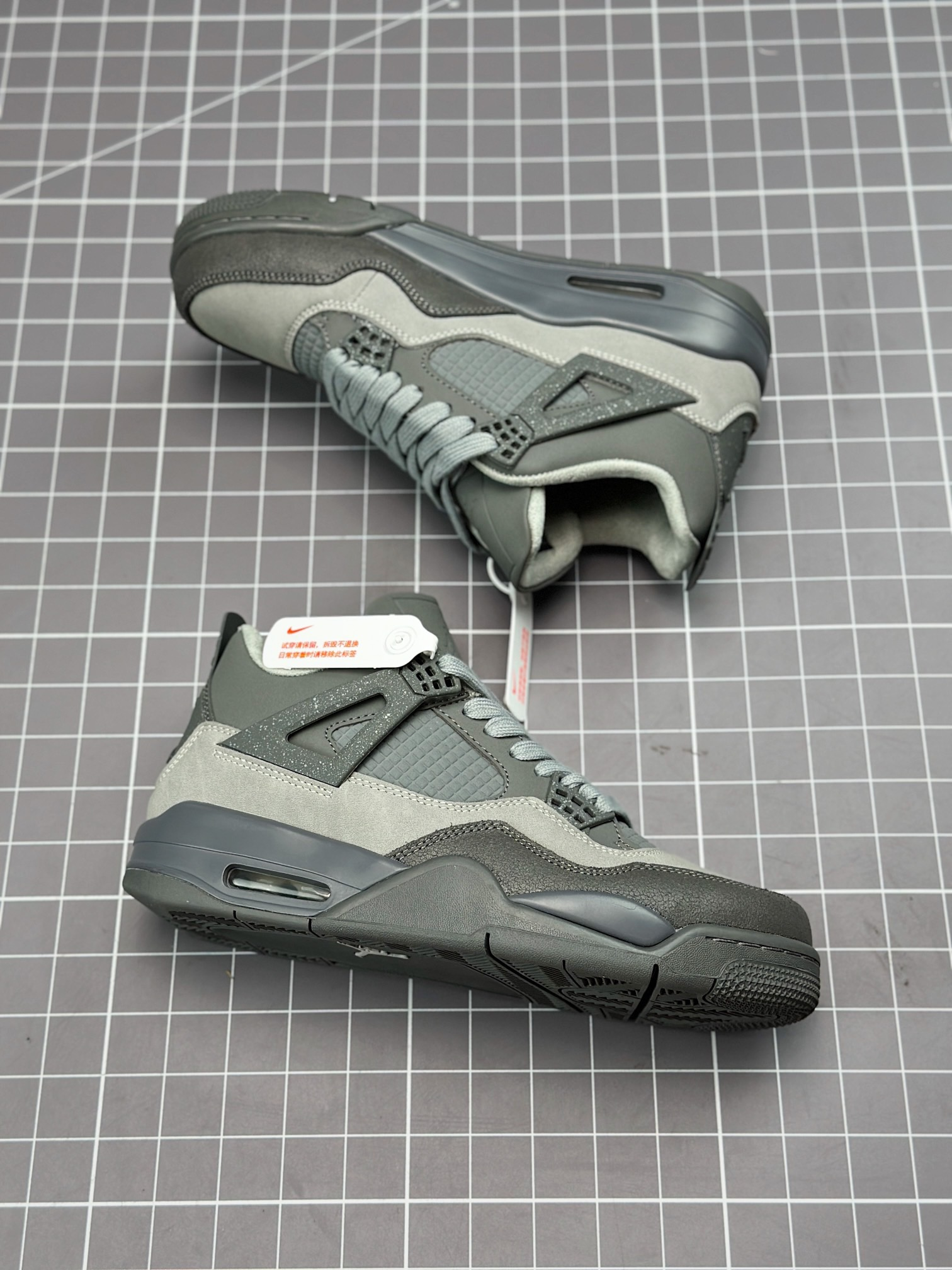 air jordan 4 retro se  smoke grey
